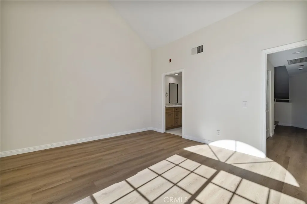 14039 Astoria, Sylmar, California 91342 home-pic-23